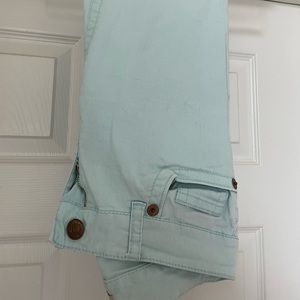 Light teal Seven capri jeans. Size 4.